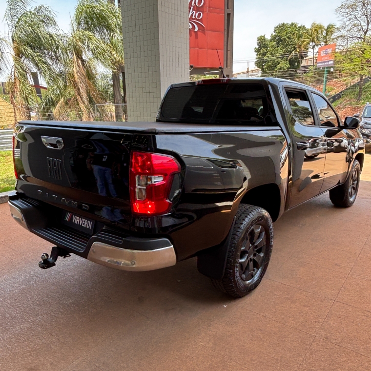 fiat titano 2.2 turbo diesel volcano 4x4 at6 4p automatico 2025 fiat titano 2.2 turbo diesel volcano 4x4 at6 4p automatico 2025