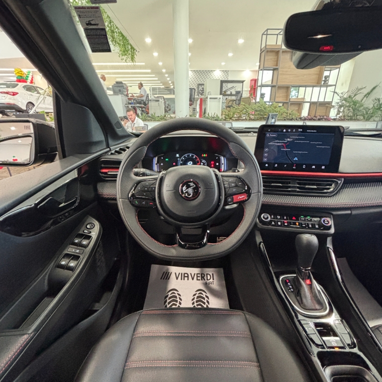 fiat fastback 1.3 turbo 270 flex abarth at6 4p automatico 202513