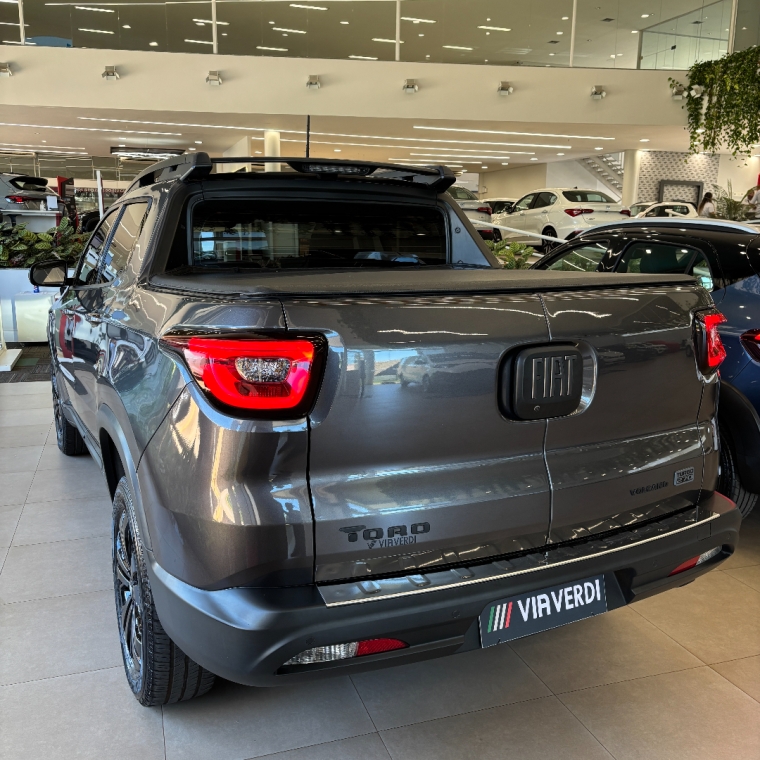 fiat toro 1.3 turbo 270 flex volcano at6 4p automatico 202334
