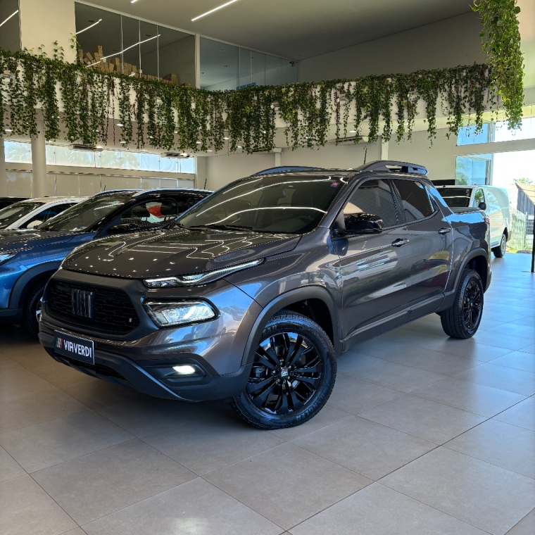 fiat toro 1.3 turbo 270 flex volcano at6 4p automatico 2023