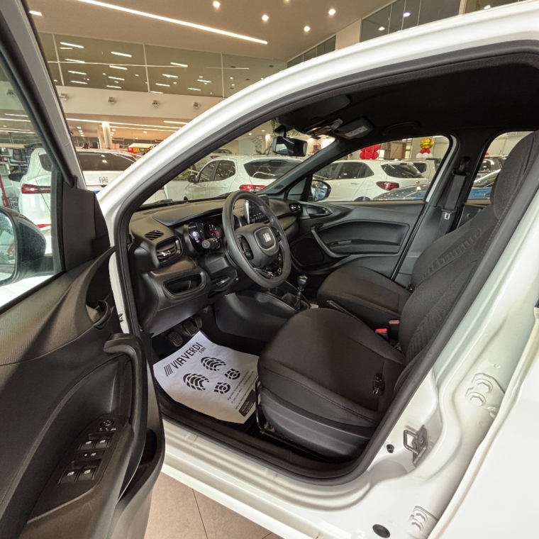 fiat cronos 1.3 firefly flex drive manual 4p 202410