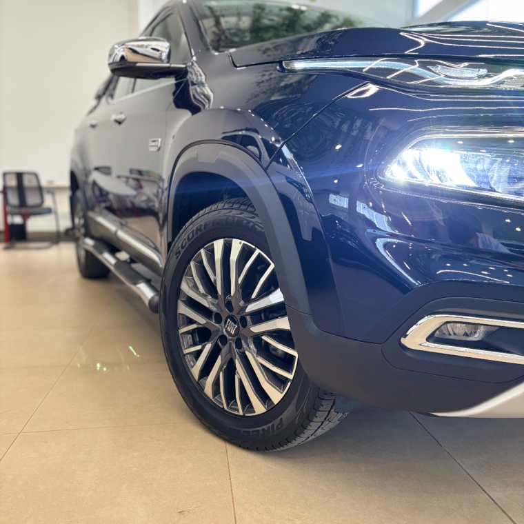 fiat toro 2.0 16v turbo diesel ranch 4wd at9 2.2 4p automatico 20252