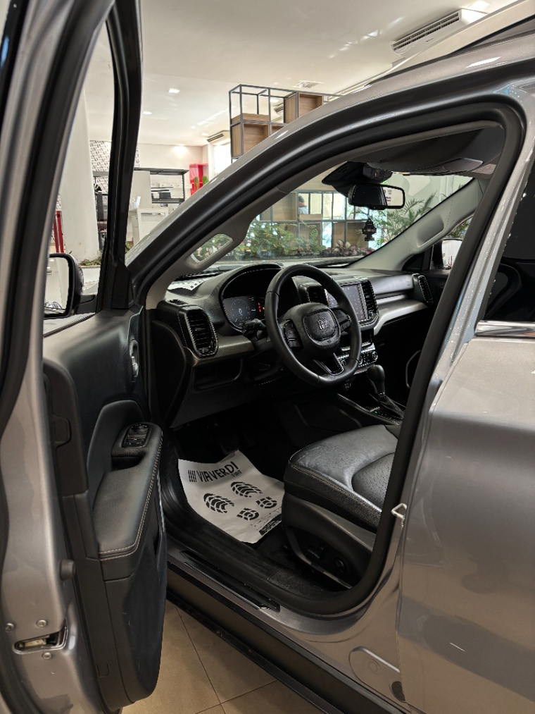 fiat toro 1.3 turbo 270 flex volcano at6 4p automatico 20233