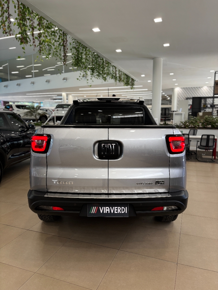 fiat toro 1.3 turbo 270 flex volcano at6 4p automatico 202315