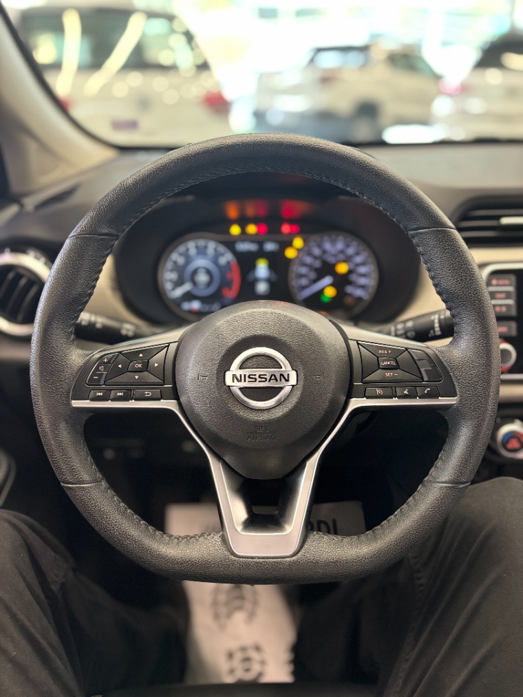 nissan versa 1.6 16v flex exclusive xtronic 4p automatico 20239