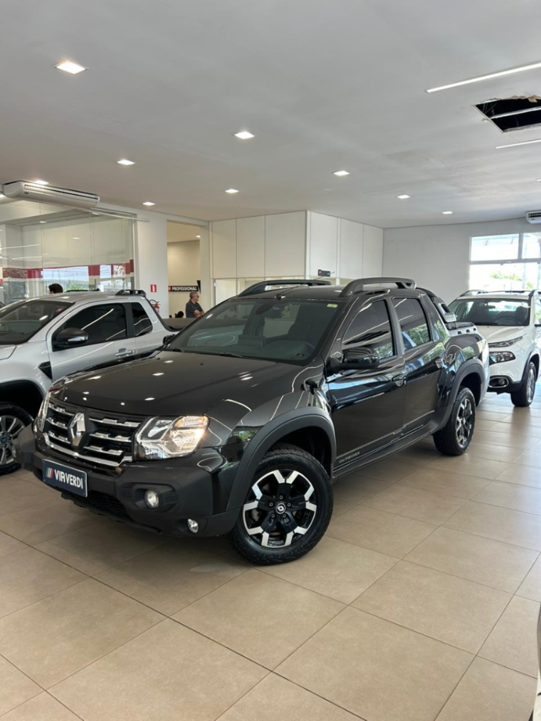 renault oroch 1.3 tce flex outsider x-tronic 4p automatico 2024