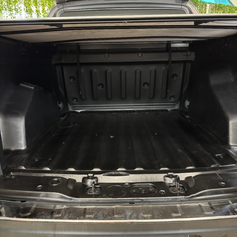 fiat toro 2.0 16v turbo diesel volcano 4wd at9 4p automatico 202423