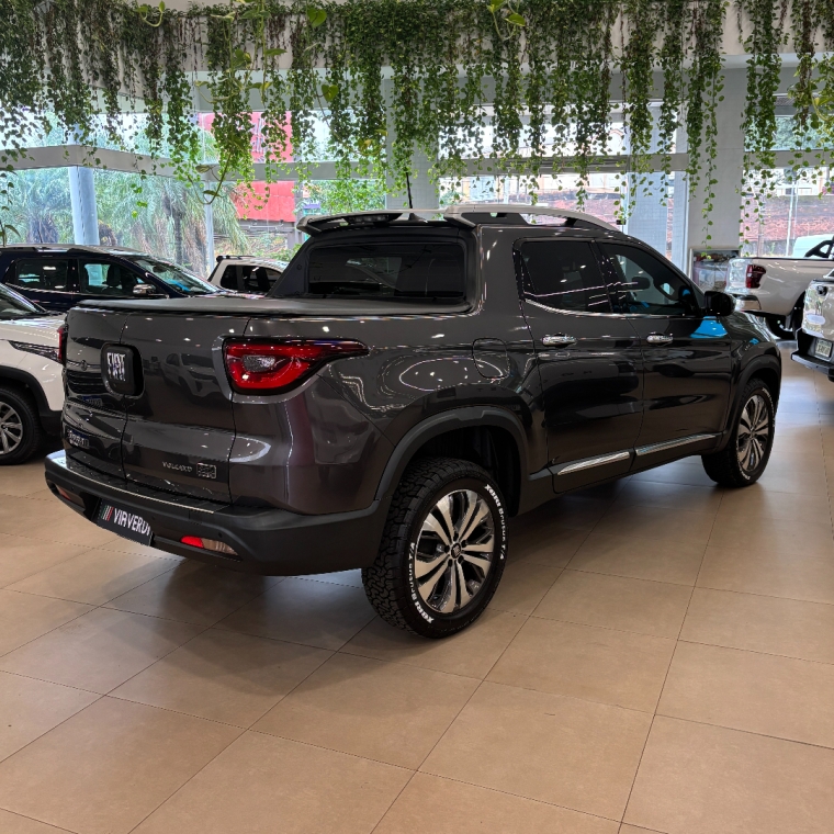 fiat toro 2.0 16v turbo diesel volcano 4wd at9 4p automatico 202424
