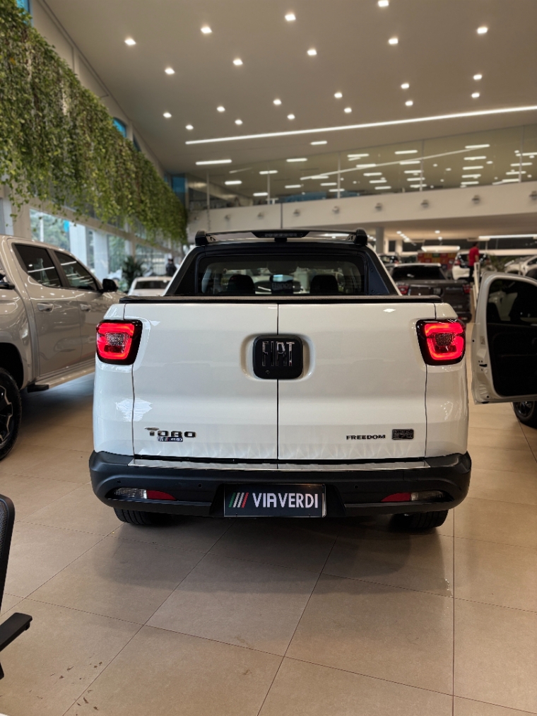 fiat toro 1.3 turbo 270 flex freedom at6 4p automatico 202414