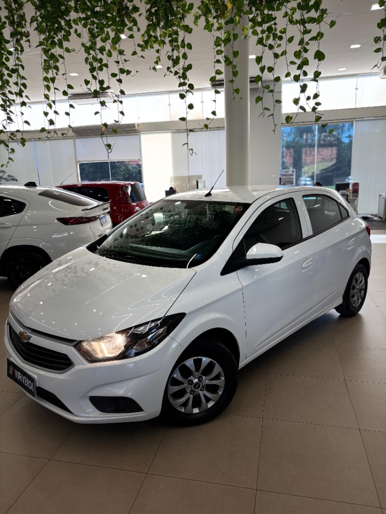 chevrolet onix 1.0 mpfi lt 8v flex 4p manual 5p 2017