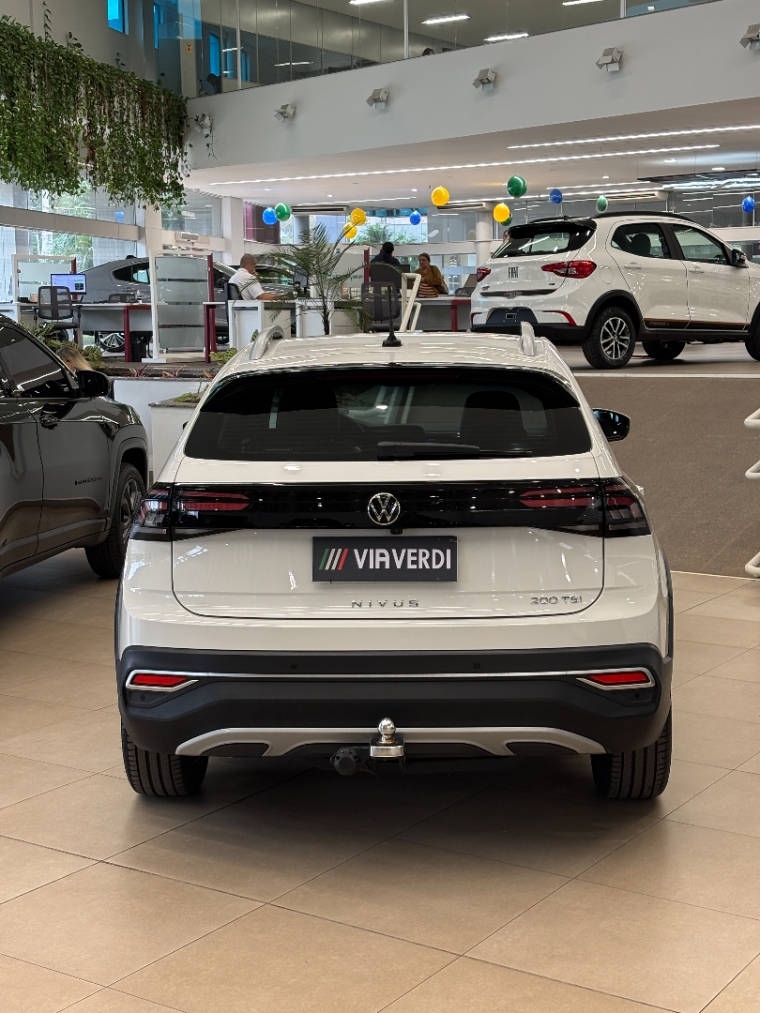 volkswagen nivus 1.0 200 tsi total flex highline automatico 5p 202318