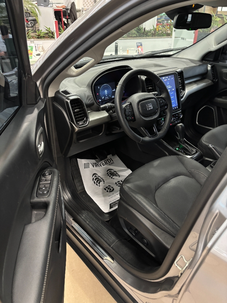 fiat toro 1.3 turbo 270 flex volcano at6 4p automatico 20255