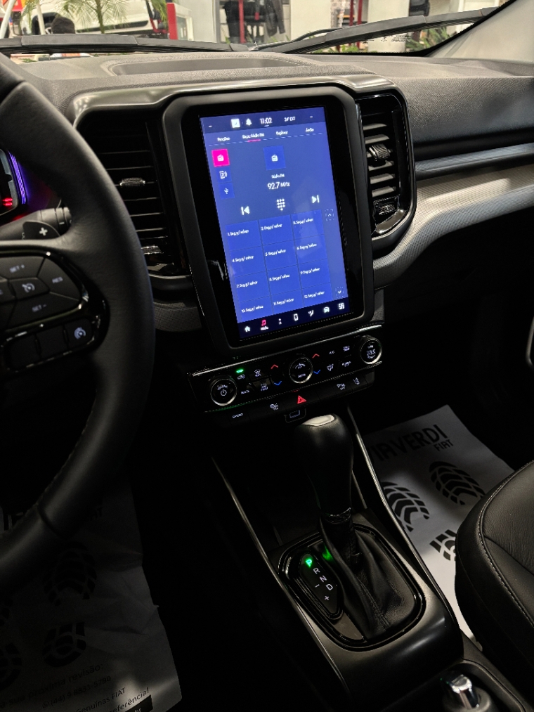 fiat toro 1.3 turbo 270 flex volcano at6 4p automatico 202515