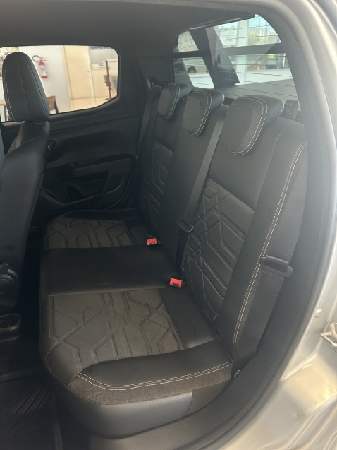 fiat strada 1.3 firefly flex volcano cd manual 4p automatico 202311