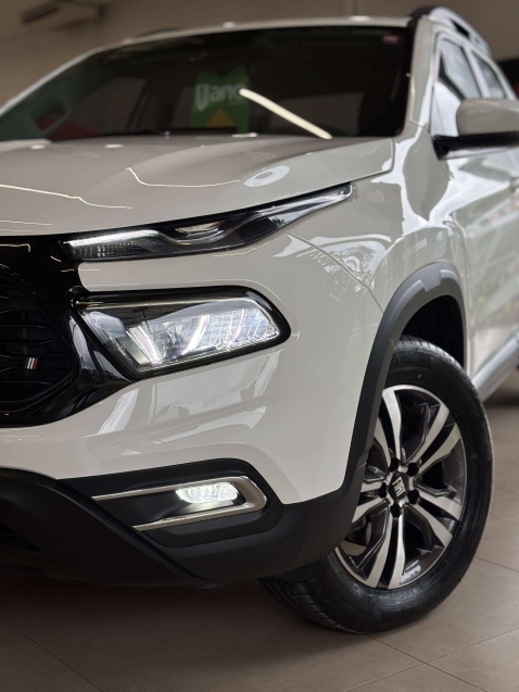 fiat toro 1.3 turbo 270 flex freedom at6 4p automatico 20241