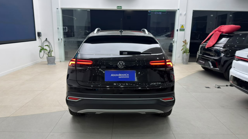 Volkswagen NIVUS 1.0 200 TSI TOTAL FLEX HIGHLINE AUTOMÁTICO 7