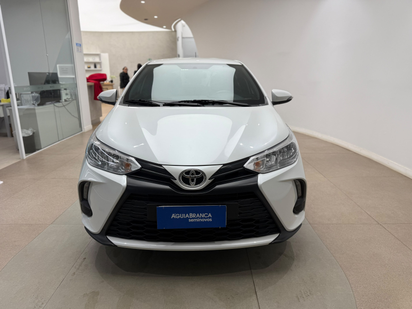 Toyota YARIS 1.5 16V FLEX XL MULTIDRIVE 3