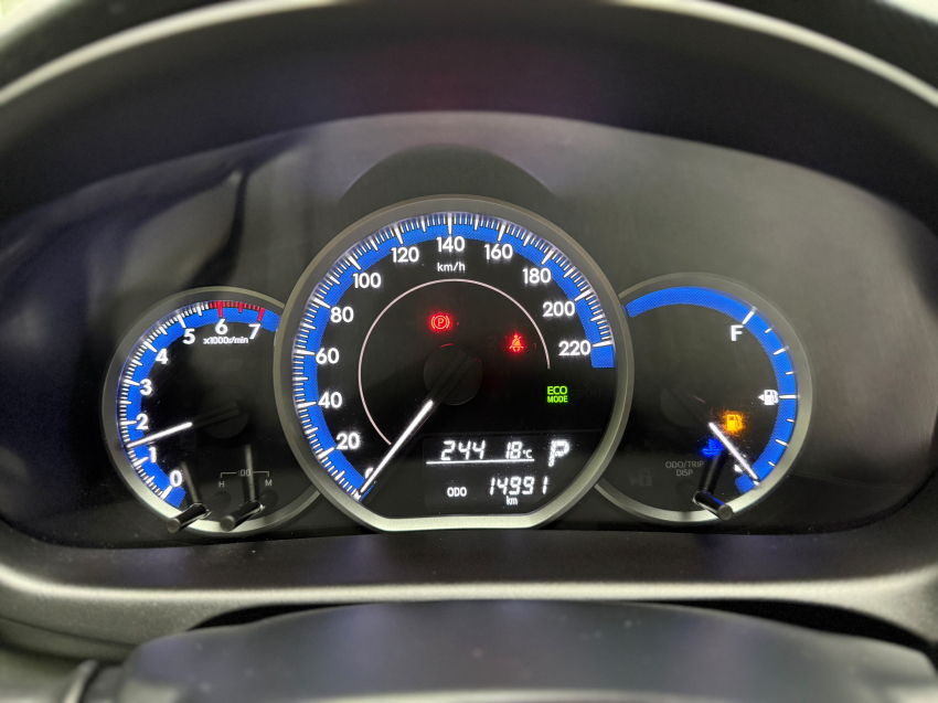 Toyota YARIS 1.5 16V FLEX XL MULTIDRIVE 11