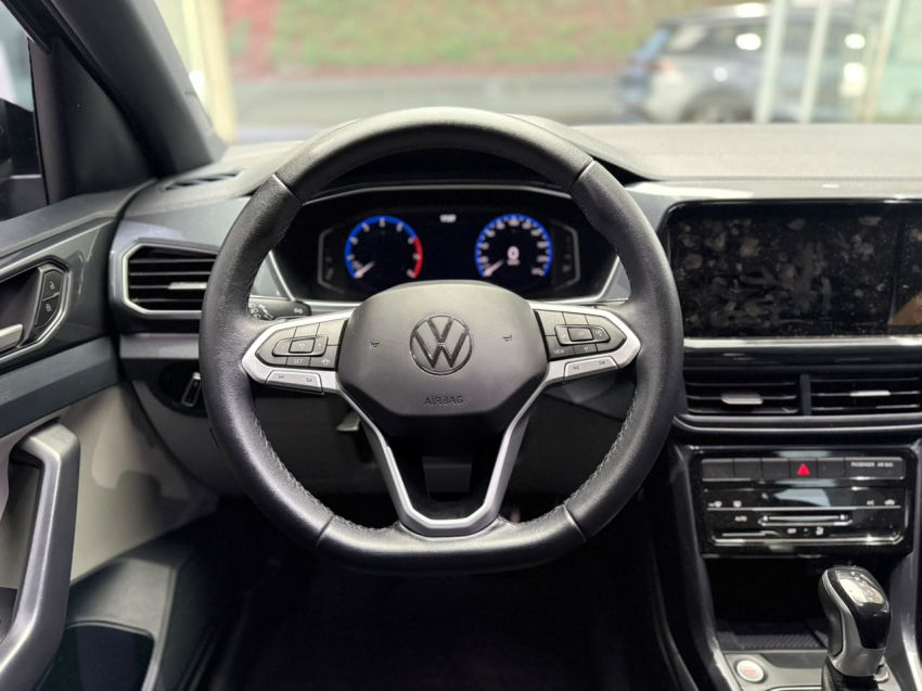 Volkswagen T-CROSS 1.4 250 TSI TOTAL FLEX HIGHLINE AUTOMÁTICO 12