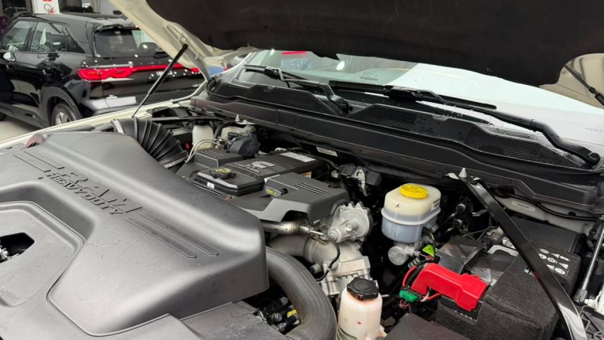 Ram 3500 6.7 I6 TURBO DIESEL LIMITED LONGHORN CD 4X4 AUTOMÁTICO 5