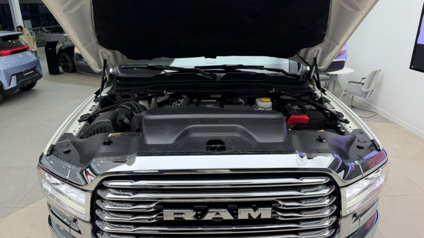 Ram 3500 6.7 I6 TURBO DIESEL LIMITED LONGHORN CD 4X4 AUTOMÁTICO 4