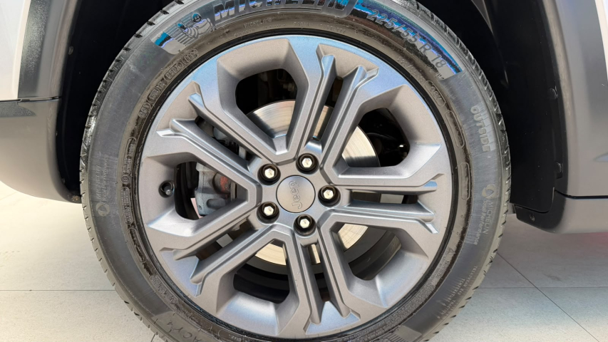 JEEP COMPASS 2.0 TD350 TURBO DIESEL LONGITUDE AT9 2
