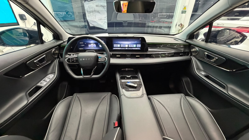 OMODA E5 61,1 KW ELÉTRICO 10
