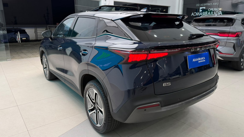 OMODA E5 61,1 KW ELÉTRICO 5