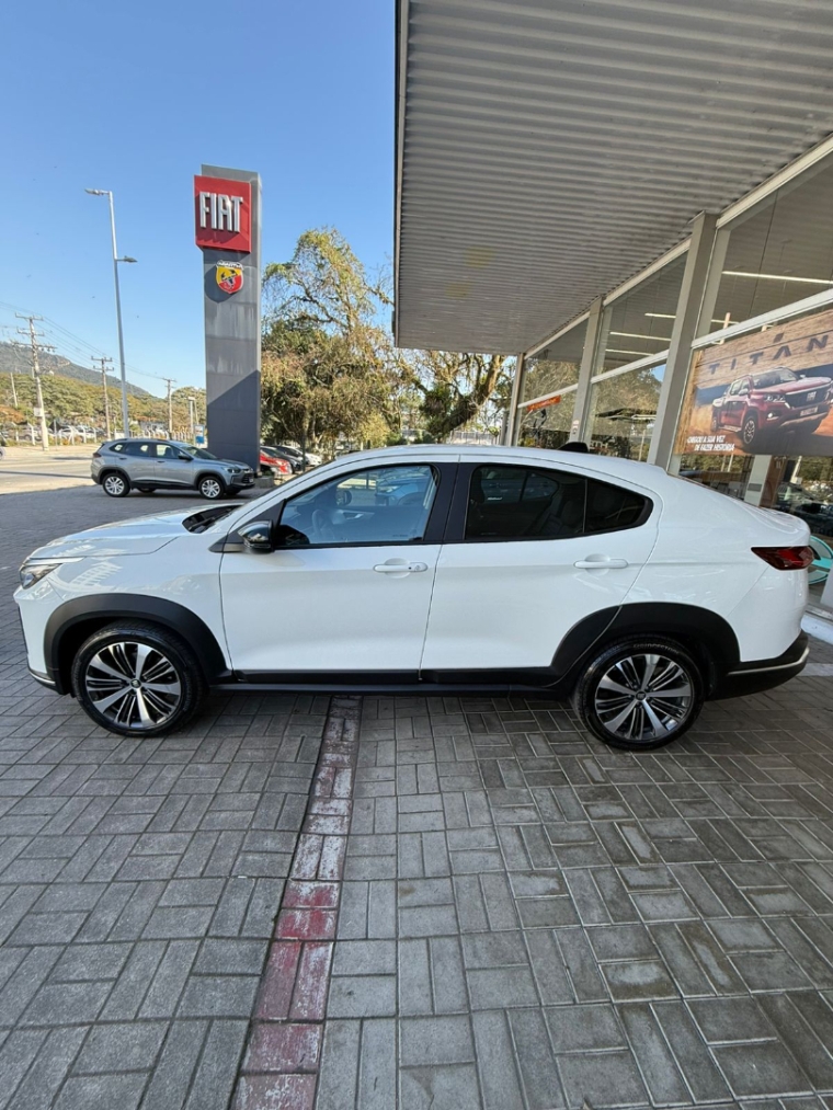 fiat fastback 1.0 turbo 200 hybrid audace cvt 2.0 flex 5p automatico 2025 fiat fastback 1.0 turbo 200 hybrid audace cvt 2.0 flex 5p automatico 2025