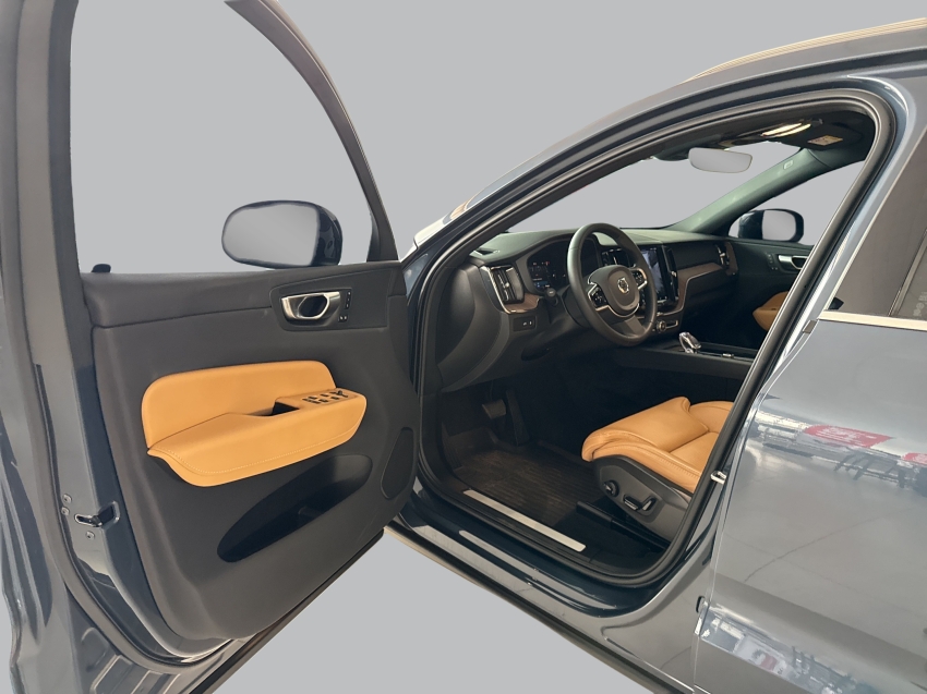 volvo xc60 2.0 t8 recharge ultimate awd