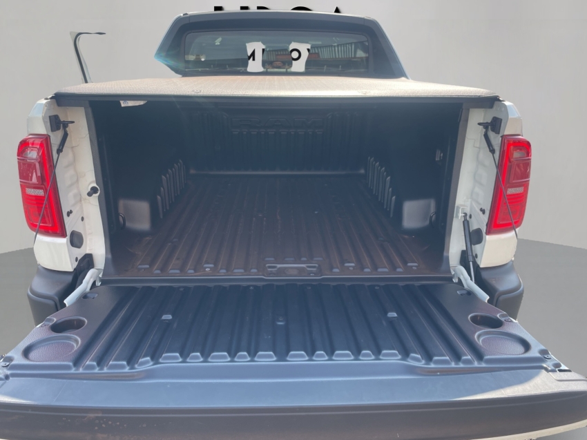 RAMPAGE 2.0 HURRICANE 4 TURBO GASOLINA REBEL 4X4 A15