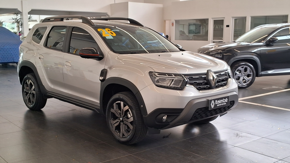 duster iconic plus 1.6 at  25/26