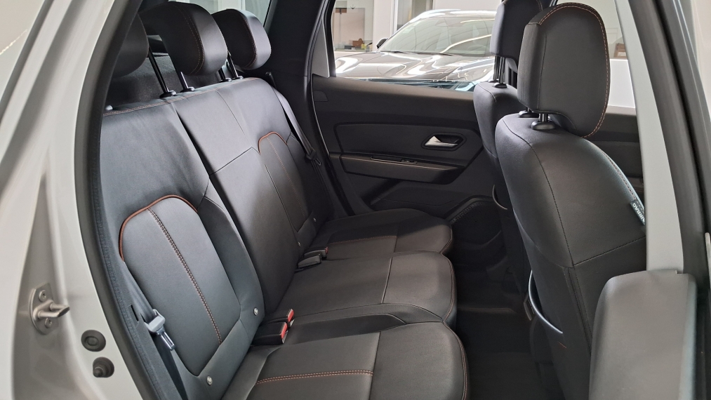 duster iconic plus 1.6 at  25/269