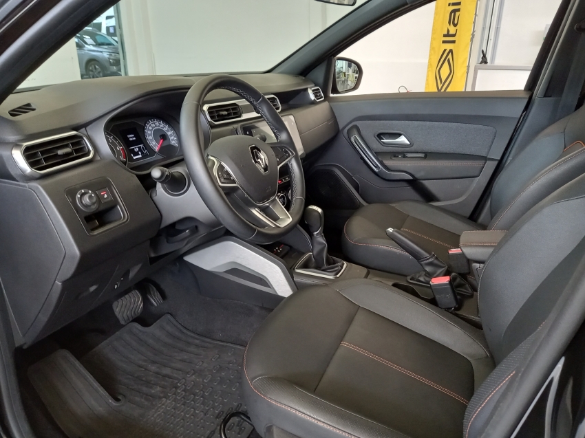 duster iconic plus 1.3 tce at  25/267