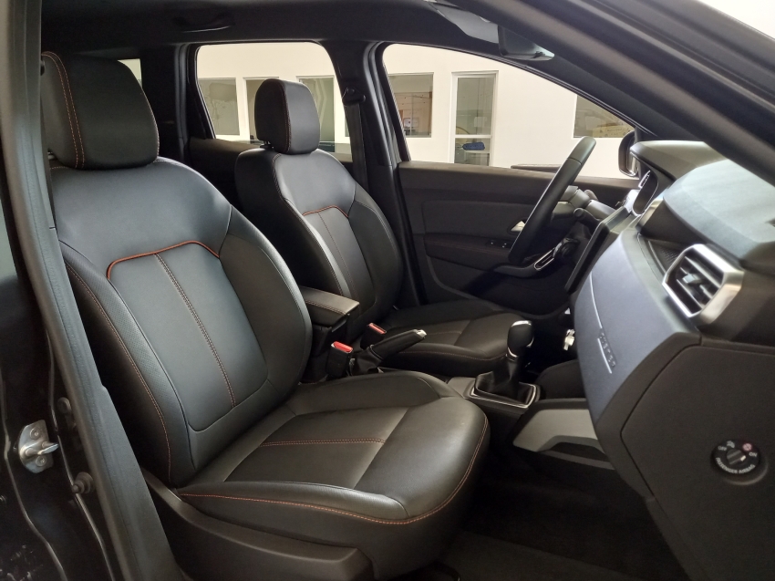 duster iconic plus 1.3 tce at  25/268