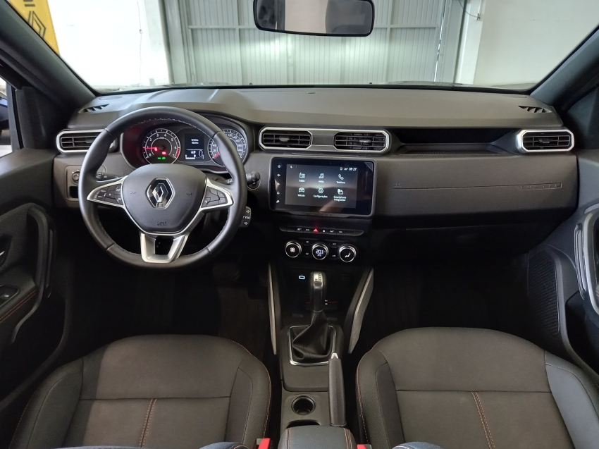 duster iconic plus 1.3 tce at  25/266