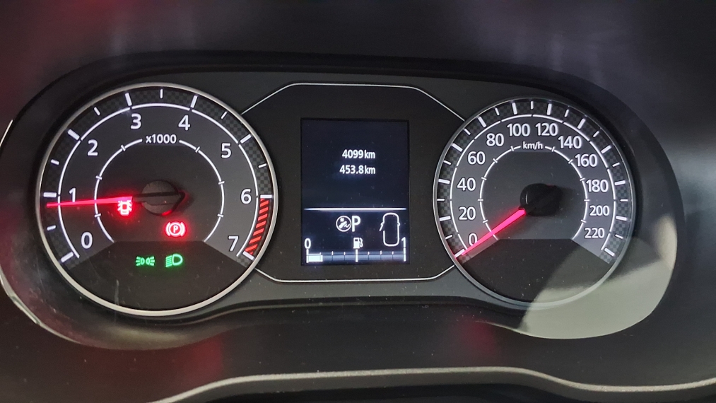 duster iconic plus 1.6 at  25/2610