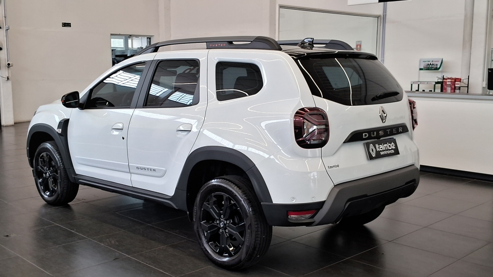 duster iconic plus 1.6 at  25/263