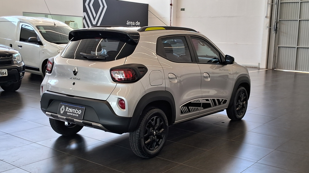 kwid outsider 1.0 mt  25/265