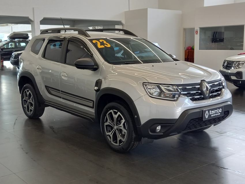 duster iconic 1.6 at  22/23