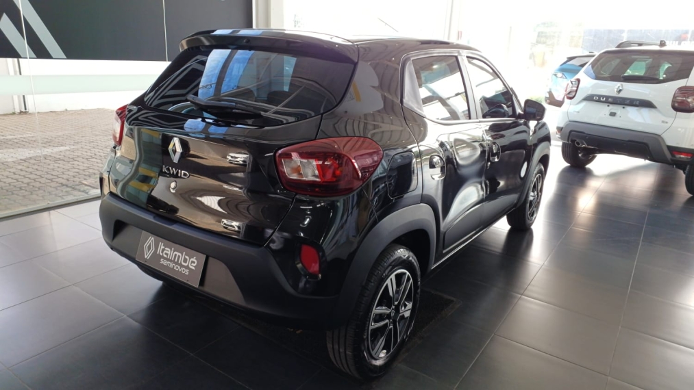 kwid intense 1.0 mt  23/244