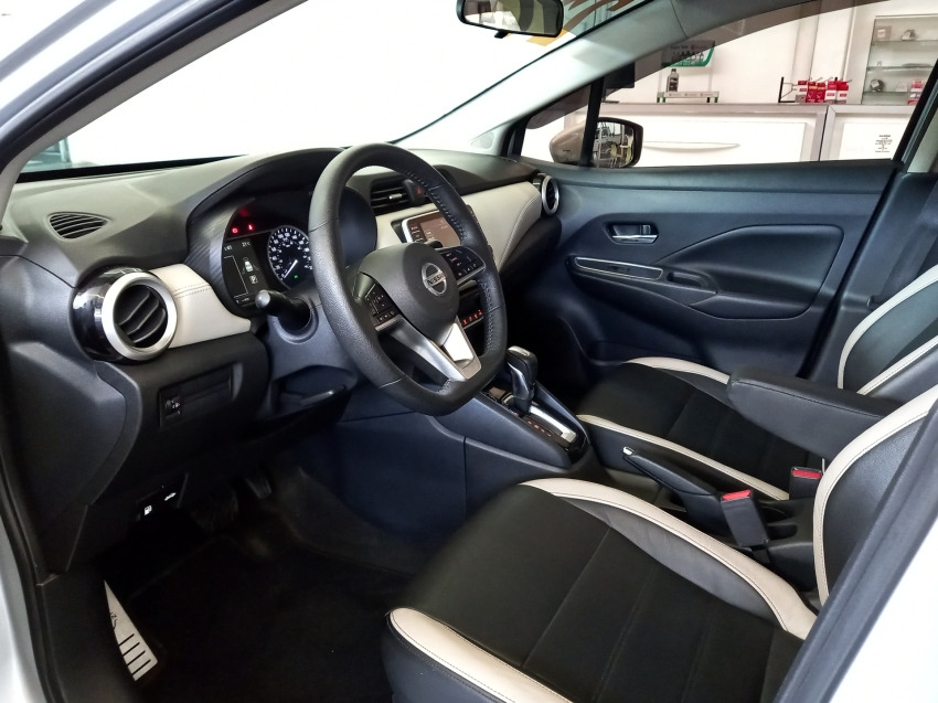 versa exclusive 1.6 at  21/217