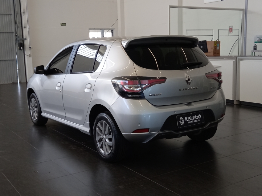 sandero gt line 1.0 mt  20/213