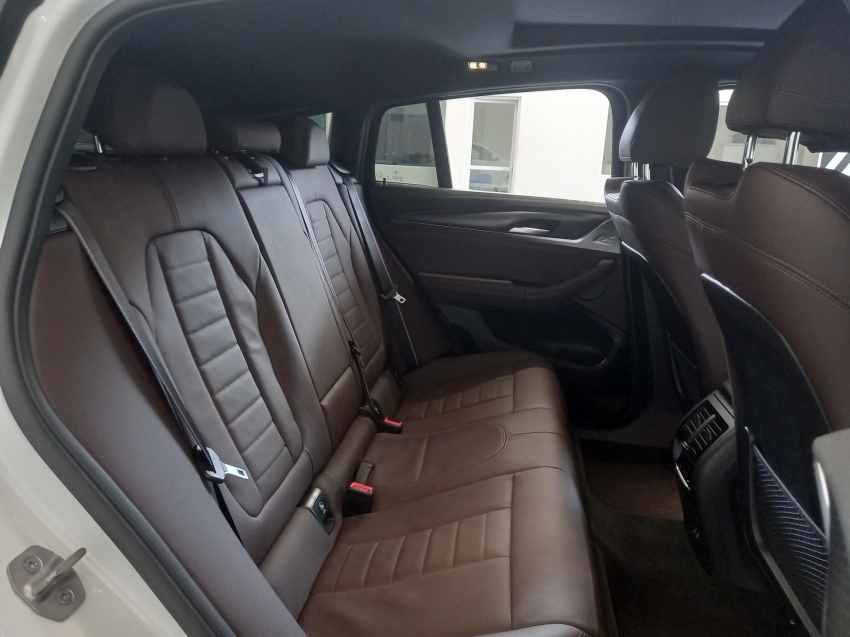 x4 x drive 2.0 tb at  24/2512