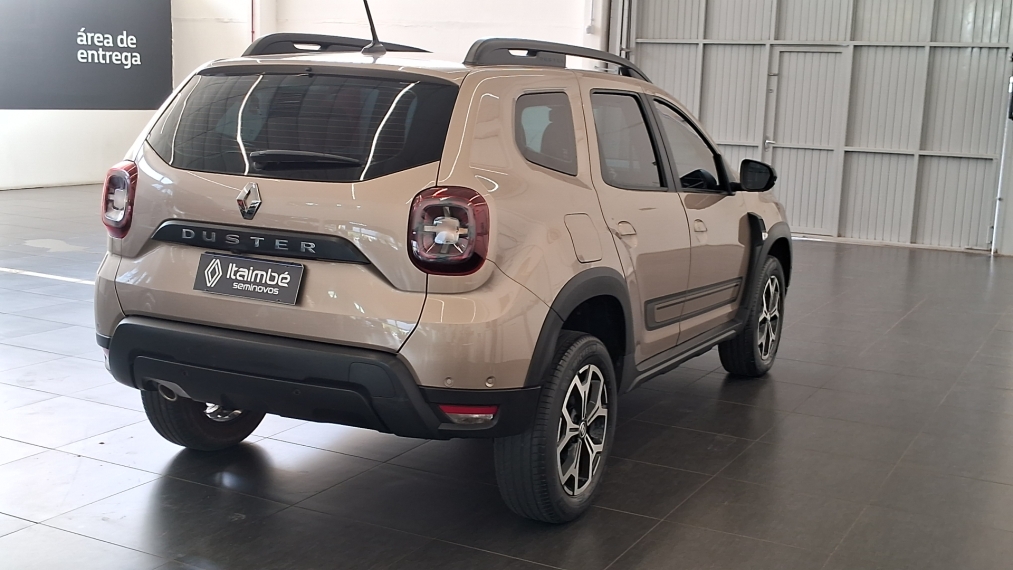 duster iconic 1.6 at  22/235