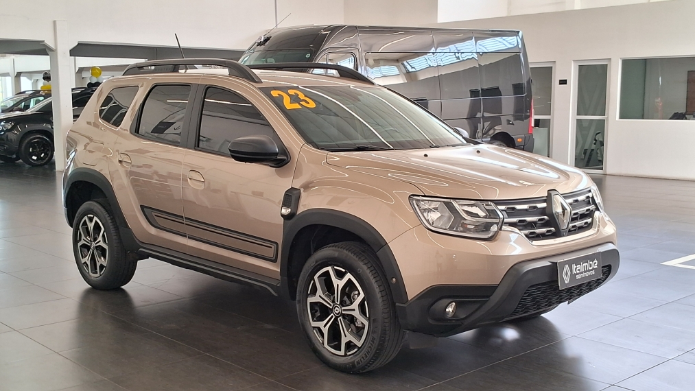 duster iconic 1.6 at  22/23