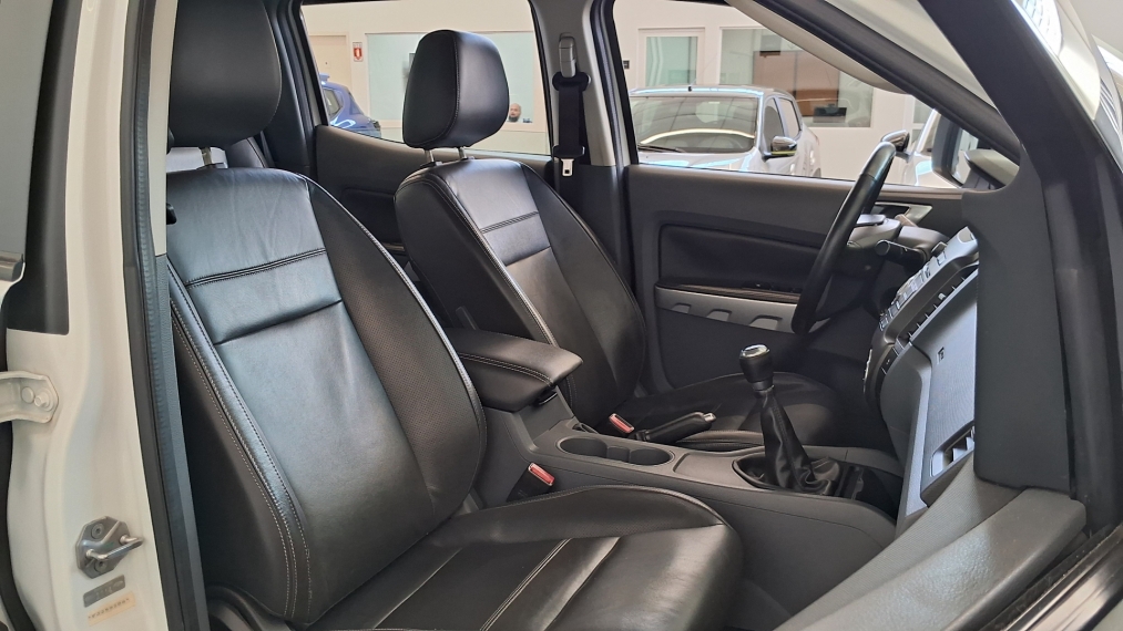 ranger xlt cd 4x2 2.5 mt  14/159