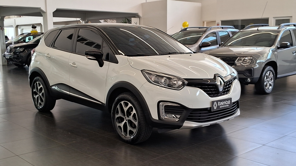 captur intense 1.6 at  17/18