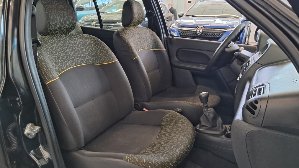 clio expression 1.0 mt  14/148