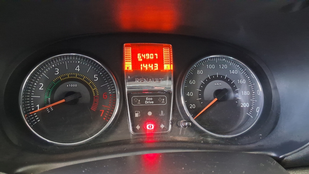 clio expression 1.0 mt  14/1410